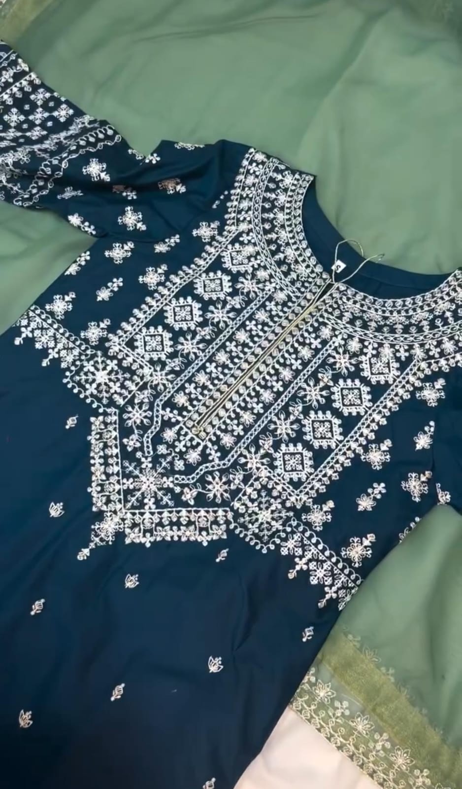 Eid Collection Embroidered 3-Pcs Suit for Women ✨🌙