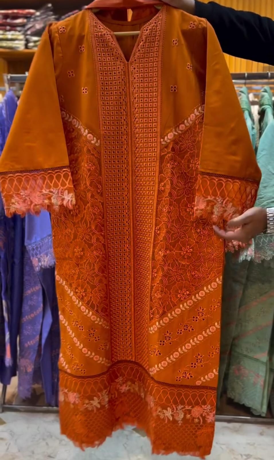 Women Embroidery 3pcs Suit for Eid