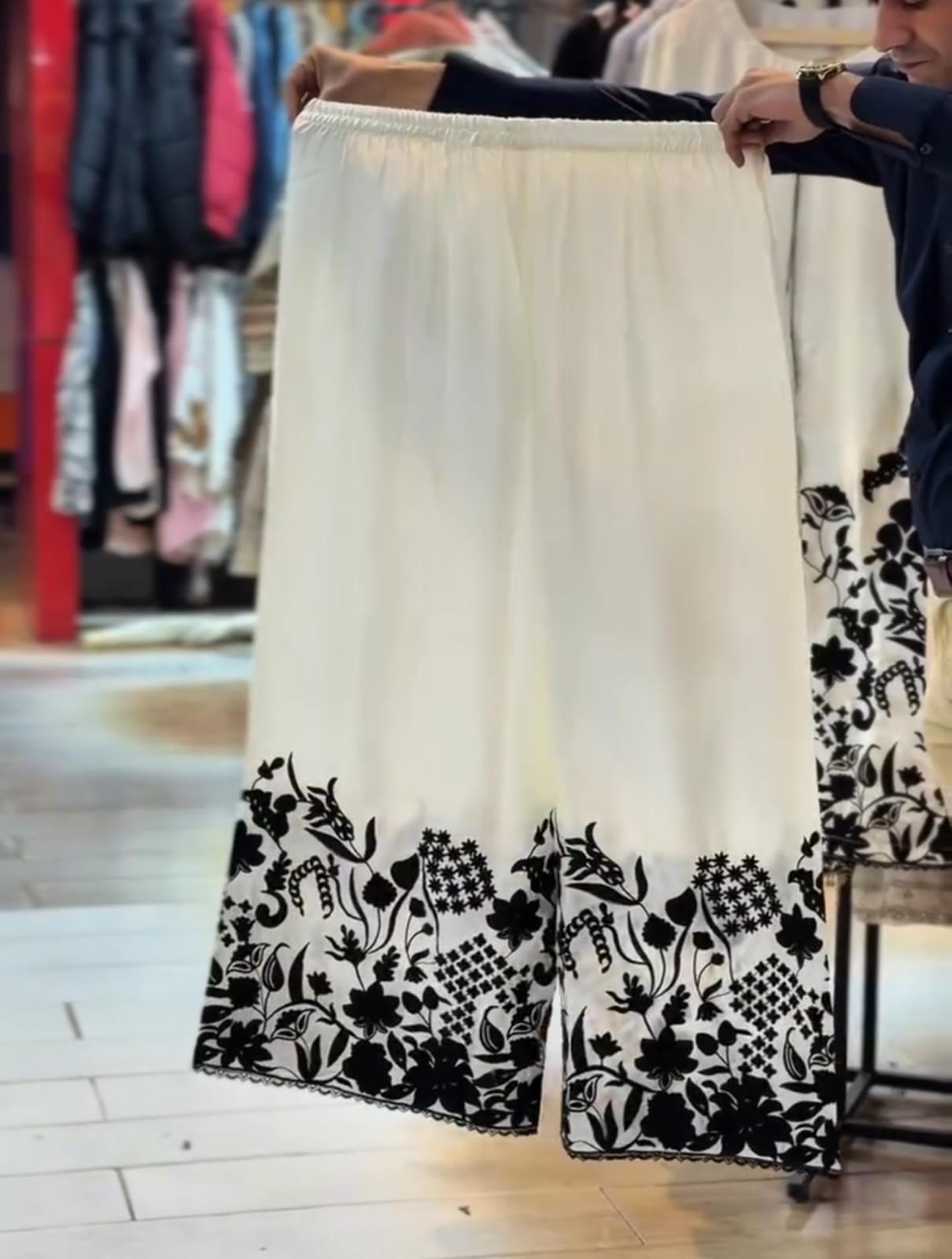 Eid Collection Embroidery 3PCS Suit ✨🌙