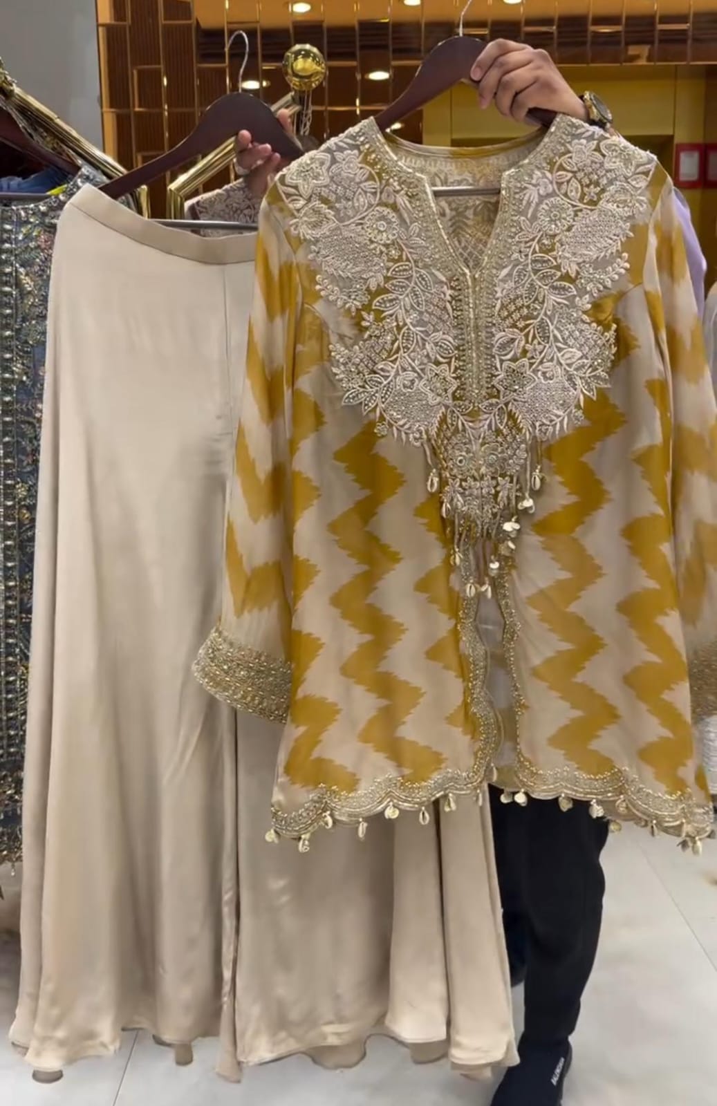 Eid Special Women Embroidery 3PCS Suit ✨🌙