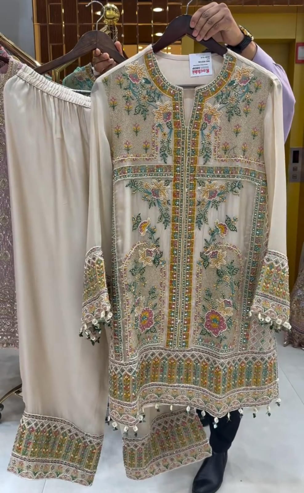 Women’s Embroidered 3-Piece Suit