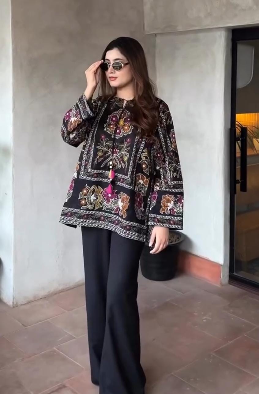 Trendy Women’s 2-Piece Suit ✨